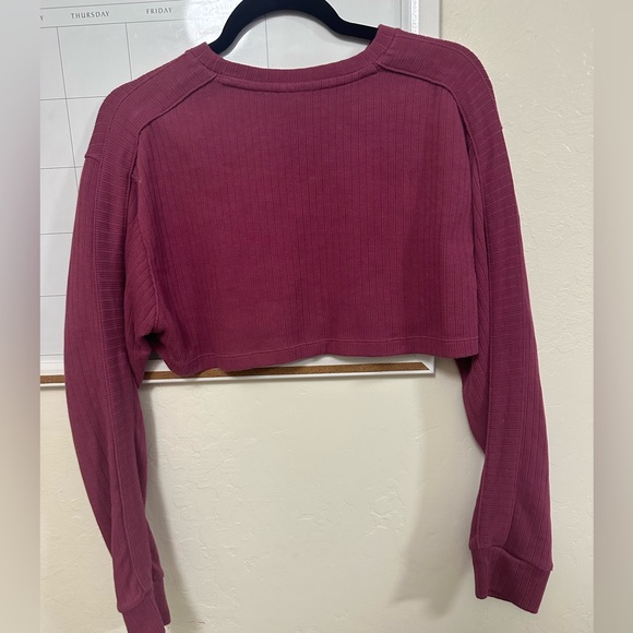 Nike Pink Cropped Sweatshirt - Picture 2 of 3